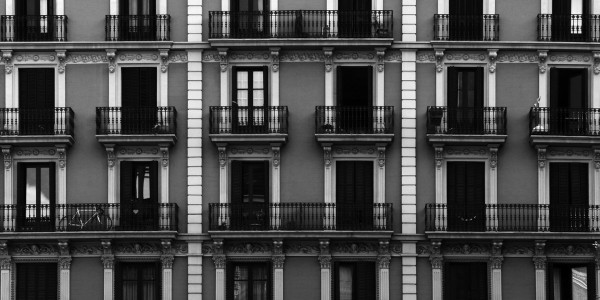 Peritajes Inmobiliarios Madrid Centro · Informes Periciales de Fallos Estructurales